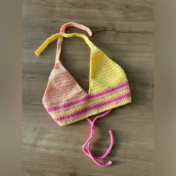 Hand crocheted halter top - Picture 1 of 5
